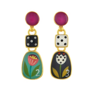 Серьги TARATATA, Jeu De L`oie, асимметричные, с цветной смолой, TT-H24-01909-20M золотистый Серьги TARATATA, Jeu De L`oie, асимметричные, с цветной смолой, TT-H24-01909-20M золотистый