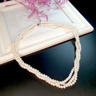 Колье Diogems, White Pearl Threefold 56 см