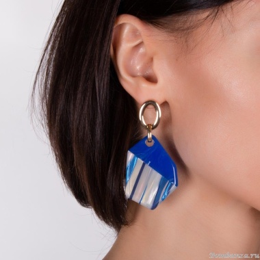 Серьги Moon Paris, Lorian, с акрилово-перламутровой подвеской, ML-23.03-020 синий Серьги Moon Paris, Lorian, с акрилово-перламутровой подвеской, ML-23.03-020 синий