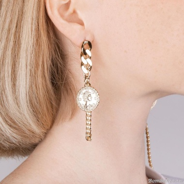 Серьги Moon Paris, Bohemia, асимметричные, с кристаллами и монетами, MB-21.07-006 золотистый Серьги Moon Paris, Bohemia, асимметричные, с кристаллами и монетами, MB-21.07-006 золотистый