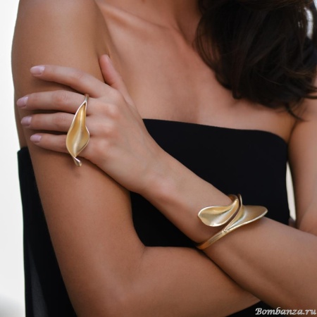 Браслет Moon Paris, кафф с листьями, Mo-Y25.06-022.65 золотистый