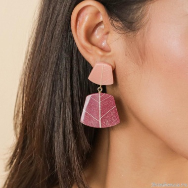 Клипсы Nature Bijoux, Rainbow ficus, с акрилом и смолой, NB25.1-11-90133 бордовый