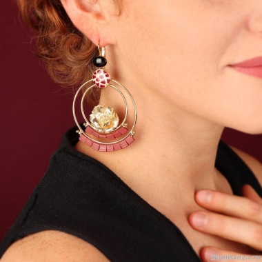 Серьги TARATATA, Magnolia, смола, золотая краска, стеклянные бусины, TT-H25-08773-208 коричневый