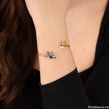 Браслет TARATATA, Dans les nuages, кафф, с цветной смолой, TT-H24-03303-10M серебристый Браслет TARATATA, Dans les nuages, кафф, с цветной смолой, TT-H24-03303-10M серебристый