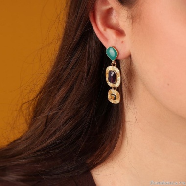 Серьги TARATATA, Joyeuse, асимметричные,с цветной смолой, бусинами, TT-H24-11919-20M золотистый Серьги TARATATA, Joyeuse, асимметричные,с цветной смолой, бусинами, TT-H24-11919-20M золотистый