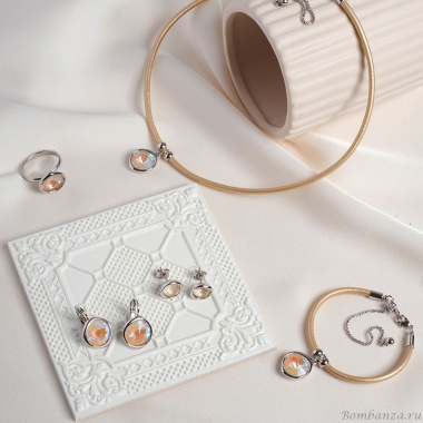 Колье Fiore Luna, Light Grey D. / Beige Leather