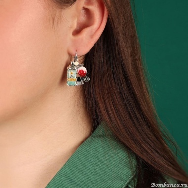 Серьги TARATATA, Chapardeuse, асимметричные,со смолой,бусинами и нитью, TT-H24-07791-10M серебристый Серьги TARATATA, Chapardeuse, асимметричные,со смолой,бусинами и нитью, TT-H24-07791-10M серебристый