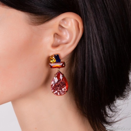 Серьги Moon Paris, Lorian, с кристаллами и подвеской в форме капли, ML-23.03-046 красный Серьги Moon Paris, Lorian, с кристаллами и подвеской в форме капли, ML-23.03-046 красный