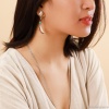 Серьги Nature Bijoux, Zapatera, с ракушками, говлитом и родонитом, NB23.1-12-78394 серебристый Серьги Nature Bijoux, Zapatera, с ракушками, говлитом и родонитом, NB23.1-12-78394 серебристый