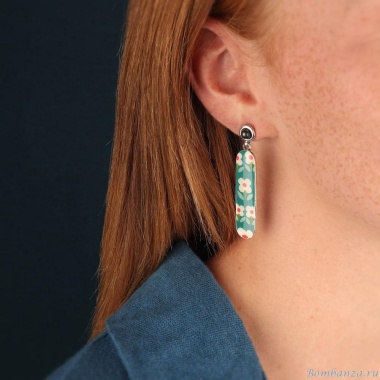 Серьги TARATATA, Tweed, асимметричные,с цветной смолой,гематитом, TT-W24-06972-104 синий Серьги TARATATA, Tweed, асимметричные,с цветной смолой,гематитом, TT-W24-06972-104 синий