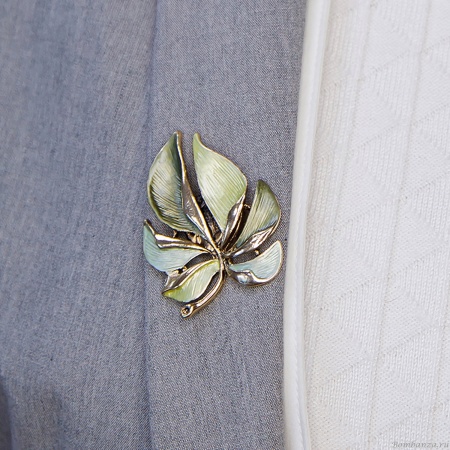 Брошь Shadore, Лист резной