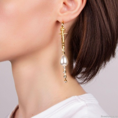 Серьги Moon Paris, Ringo, асимметричные, с жемчугом и кристаллами, MR-21.04-054 золотистый Серьги Moon Paris, Ringo, асимметричные, с жемчугом и кристаллами, MR-21.04-054 золотистый