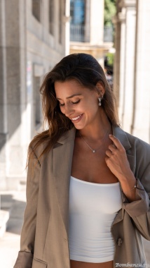 Браслет Coeur de Lion, White quartz (April), 1300/30-1400 Браслет Coeur de Lion, White quartz (April), 1300/30-1400. Германия