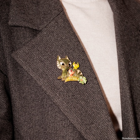 Брошь Shadore, Семейка