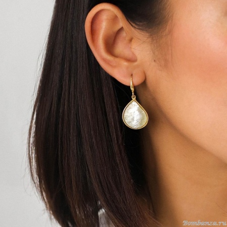 Серьги Franck Herval, Victoire, с ракушкой Capiz в смоле, FH24.1-12-68802 бежевый