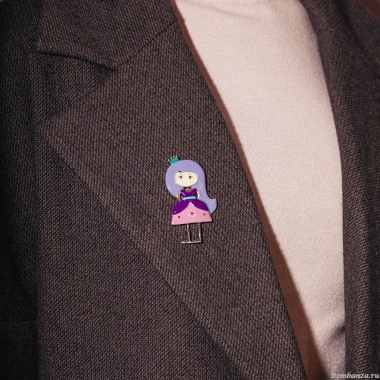 Брошь Shadore, Принцесса