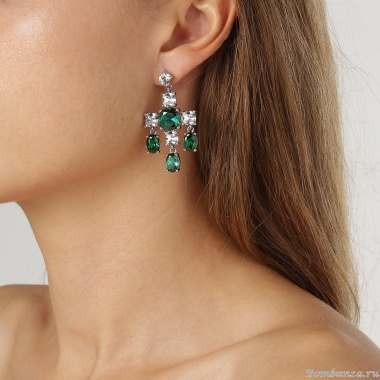 Серьги Dyrberg Kern, LEONORA SS EMERALD GREEN / CRYSTAL, 430072 Серьги Dyrberg Kern, LEONORA SS EMERALD GREEN / CRYSTAL, 430072
