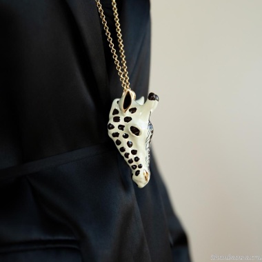 Колье Polina Firenze, жираф с эмалью и кристаллами, PF25.2-PE2962 бежевый