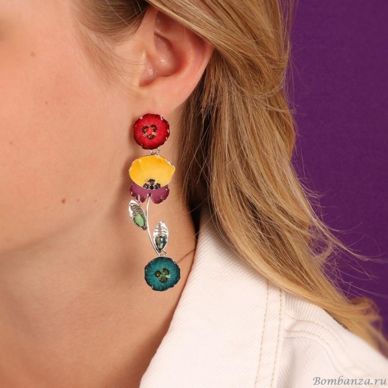 Серьги TARATATA, Bloom, асимметрия,смола,бусины,блестки,хрусталь, TT-W23-11998-10M серебристый Серьги TARATATA, Bloom, асимметрия,смола,бусины,блестки,хрусталь, TT-W23-11998-10M серебристый