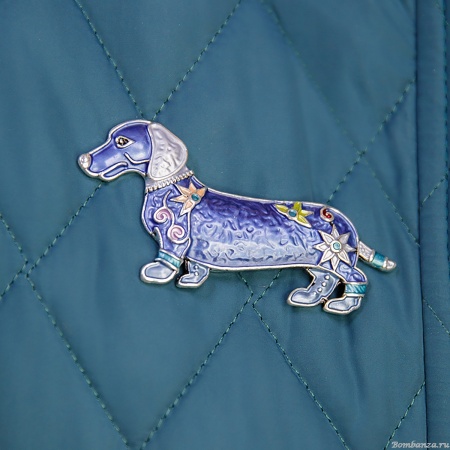 Брошь Shadore, Такса