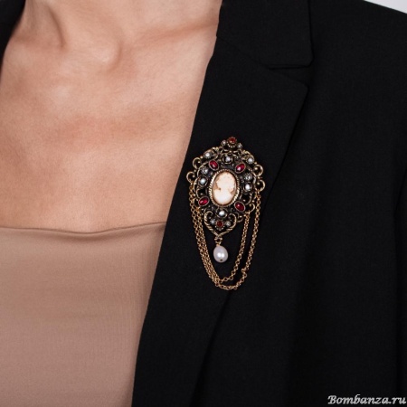 Брошь Alcozer&J, камея, гранат, жемчуг, Swarovski, AL2312-S5331C золотистый Брошь Alcozer&J, камея, гранат, жемчуг, Swarovski, AL2312-S5331C золотистый