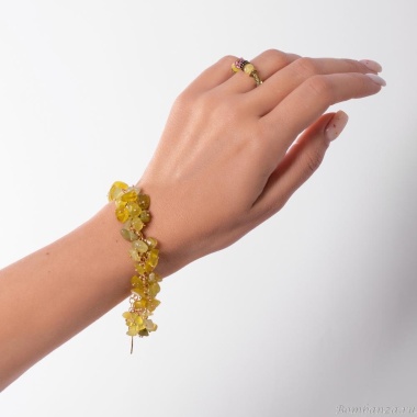 Браслет Lanzerotti, Alhambra, с жадом и шпинелью, LZ-25.04-100 зеленый Браслет Lanzerotti, Alhambra, с жадом и шпинелью, LZ-25.04-100 зеленый