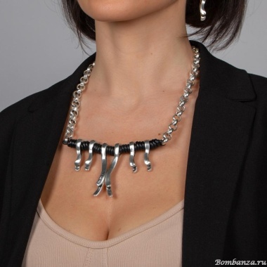 Колье Tra-la-ra, Aire, с кожаной вставкой, TLR24-238P202 черный