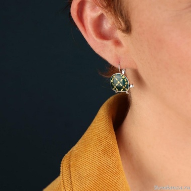 Серьги TARATATA, Galapagos, с цветной смолой и золотой краской, TT-E25-10795-107 зеленый Серьги TARATATA, Galapagos, с цветной смолой и золотой краской, TT-E25-10795-107 зеленый