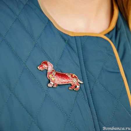 Брошь Shadore, Такса