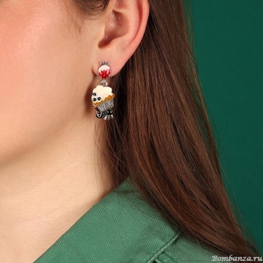 Серьги TARATATA, Chapardeuse, асимметричные,со смолой,бусинами и нитью, TT-H24-07993-10M серебристый Серьги TARATATA, Chapardeuse, асимметричные,со смолой,бусинами и нитью, TT-H24-07993-10M серебристый
