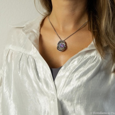 Колье Catherine Bijoux, Abstract shell, с кристаллом, CB25.1-5381AS фиолетовый