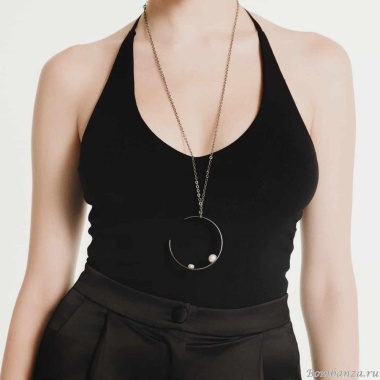 Колье Katerina Vassou, Core, с жемчугом, KV24.2-401339B серебристый Колье Katerina Vassou, Core, с жемчугом, KV24.2-401339B серебристый