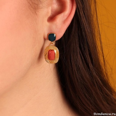 Серьги TARATATA, Joyeuse, асимметричные,с цветной смолой, бусинами, TT-H24-11916-20M золотистый Серьги TARATATA, Joyeuse, асимметричные,с цветной смолой, бусинами, TT-H24-11916-20M золотистый