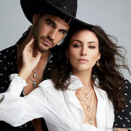 Колье VIDDA, Caribe, с австрийским кристаллом в форме черепа, VD22-01465 серый Колье VIDDA, Caribe, с австрийским кристаллом в форме черепа, VD22-01465 серый