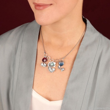 Колье TARATATA, Opium, с цветной смолой и окрашенным нефритом, TT-H25-11118-10M серебристый Колье TARATATA, Opium, с цветной смолой и окрашенным нефритом, TT-H25-11118-10M серебристый