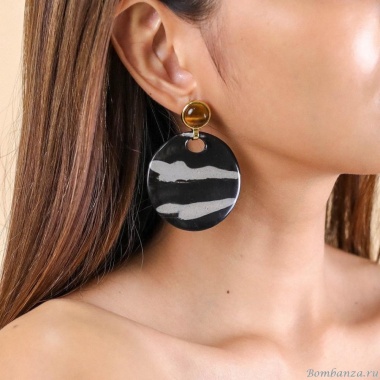 Серьги Nature Bijoux, Zebra, тигровый глаз, смолистый песок в смоле, NB24.2-12-79720 черный Серьги Nature Bijoux, Zebra, тигровый глаз, смолистый песок в смоле, NB24.2-12-79720 черный