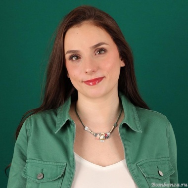 Колье TARATATA, Chapardeuse, с цветной смолой, бусинами и нитью, TT-H24-07117-10M серебристый Колье TARATATA, Chapardeuse, с цветной смолой, бусинами и нитью, TT-H24-07117-10M серебристый