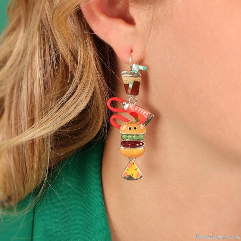 Серьги TARATATA, Ketchup, асимметричные,смола,блестки,микрошарики, TT-W23-08758-10M серебристый Серьги TARATATA, Ketchup, асимметричные,смола,блестки,микрошарики, TT-W23-08758-10M серебристый